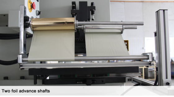 Fogli stampati macchina di taglio a fuso 100 mm stampaggio a caldo 1200 × 960 × 1990 mm