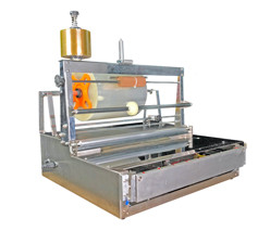 Macchina per avvolgere il cellophane